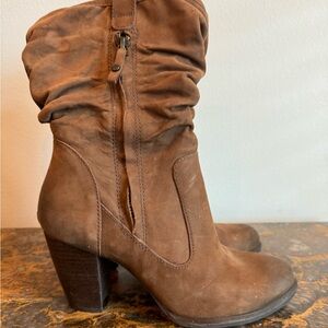 UGG Australia Dayton Slouch Boots Heeled Booties Rustic Chestnut Leather 7.5